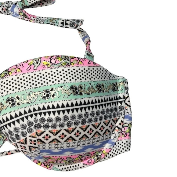 Victorias Secret | Halter Bikini Top Padded Removable Straps EUC - Picture 3 of 9